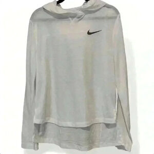 Nike Girl’s Dri-FIT Long Sleeve Hoodie White Size XL Slim Fit